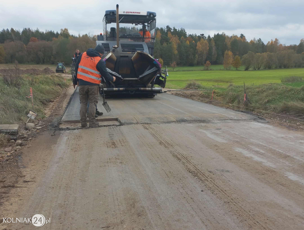 Przebudowa i rozbudowa drogi gminnej nr 104262B