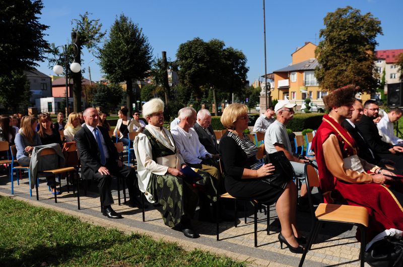 W tym roku pod młotek poszła Trylogia Henryka Sienkiewicza. W Kolnie czytano ?Potop?