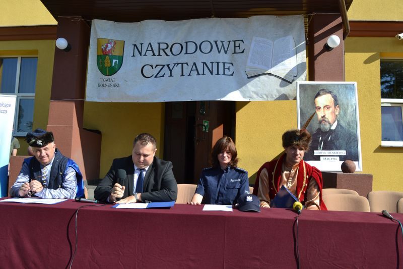 W tym roku pod młotek poszła Trylogia Henryka Sienkiewicza. W Kolnie czytano ?Potop?