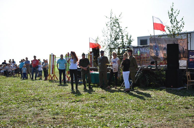 Grabowski Piknik Historyczno-Sportowy. Największą atrakcją była rekonstrukcja historyczna (obejrzyj zdjęcia)
