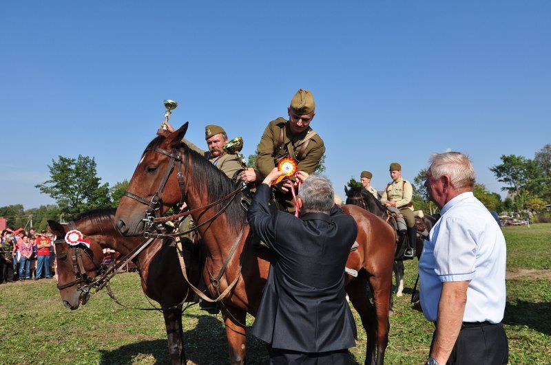 Grabowski Piknik Historyczno-Sportowy. Największą atrakcją była rekonstrukcja historyczna (obejrzyj zdjęcia)