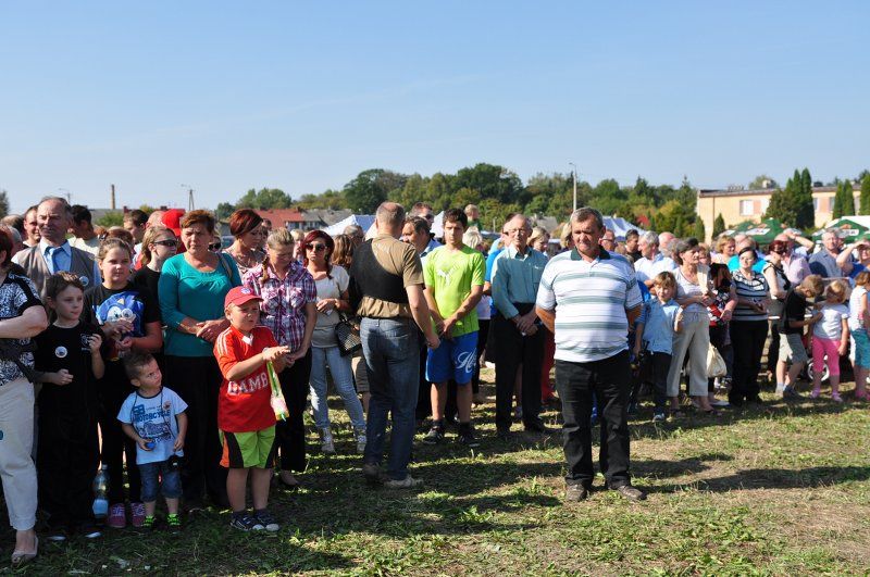 Grabowski Piknik Historyczno-Sportowy. Największą atrakcją była rekonstrukcja historyczna (obejrzyj zdjęcia)