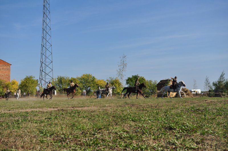 Grabowski Piknik Historyczno-Sportowy. Największą atrakcją była rekonstrukcja historyczna (obejrzyj zdjęcia)