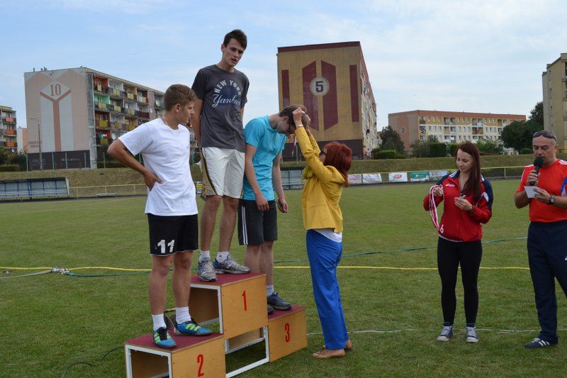Od kilkunastu lat kolneński ?Ogólniak? organizuje ?Biegi Jesieni?. To dobra okazja do treningu przed zawodami w Koźle