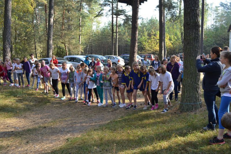 Kozioł: niesamowita walka młodych biegaczy