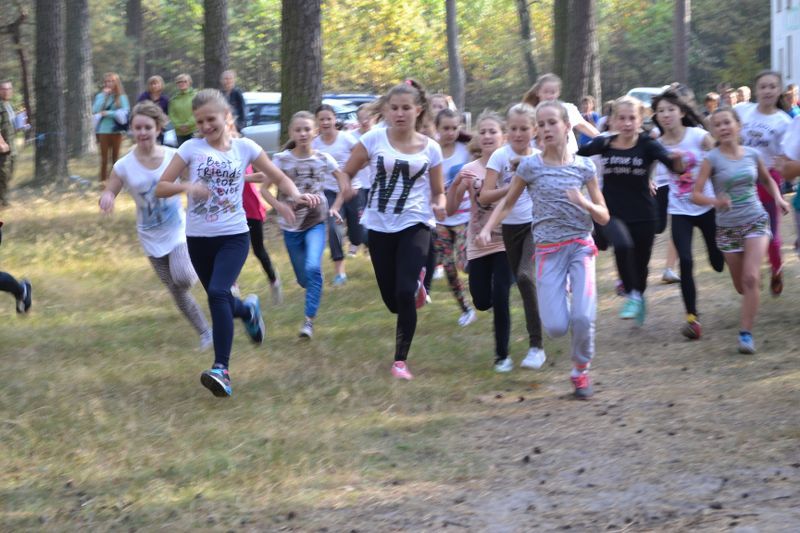 Kozioł: niesamowita walka młodych biegaczy