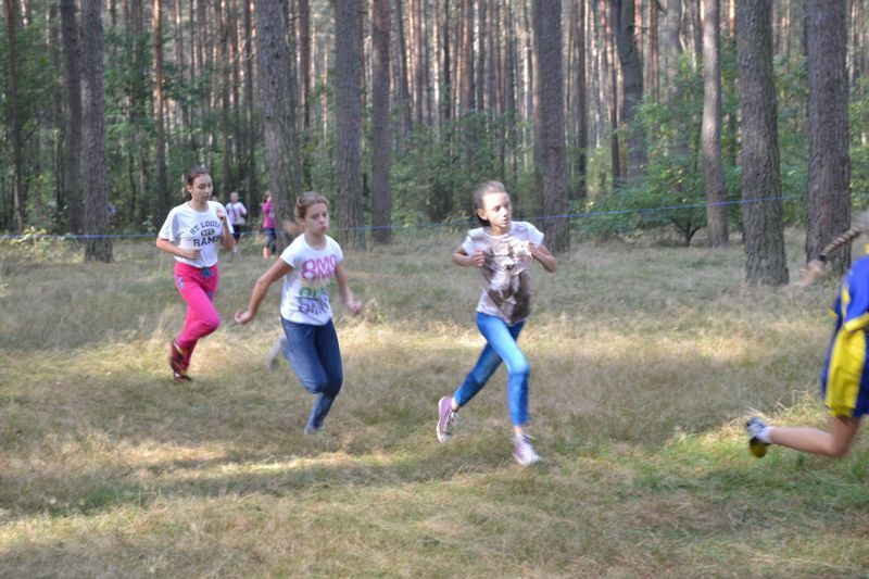 Kozioł: niesamowita walka młodych biegaczy