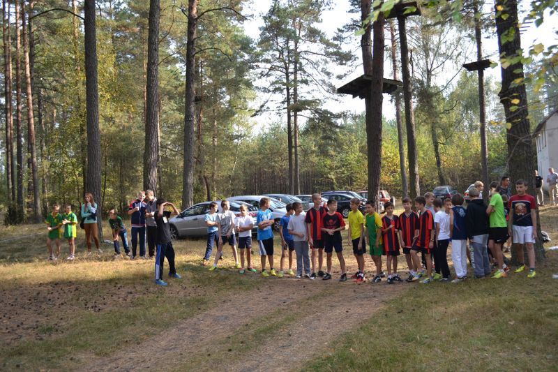 Kozioł: niesamowita walka młodych biegaczy