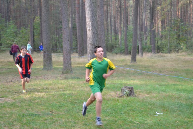 Kozioł: niesamowita walka młodych biegaczy