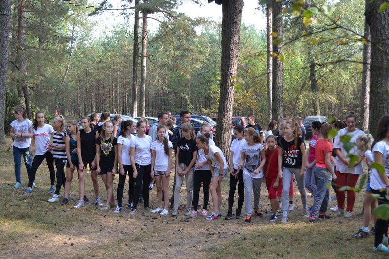 Kozioł: niesamowita walka młodych biegaczy