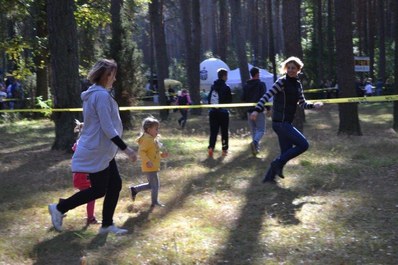 Prawie 500 osób wzięło udział  w 25 Kolneńskich Biegach Jesieni