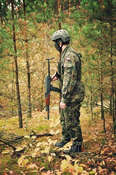 Coraz większe zainteresowanie  grupami paramilitarnymi