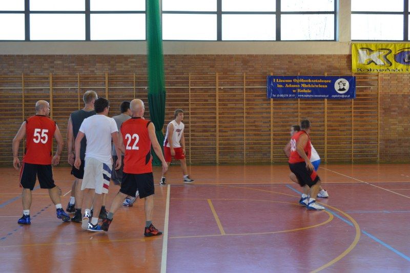 Puchar burmistrza powędrował do drużyny ?40 plus minus B?