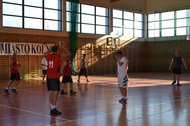 Puchar burmistrza powędrował do drużyny ?40 plus minus B?