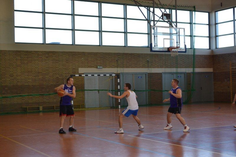 Puchar burmistrza powędrował do drużyny ?40 plus minus B?
