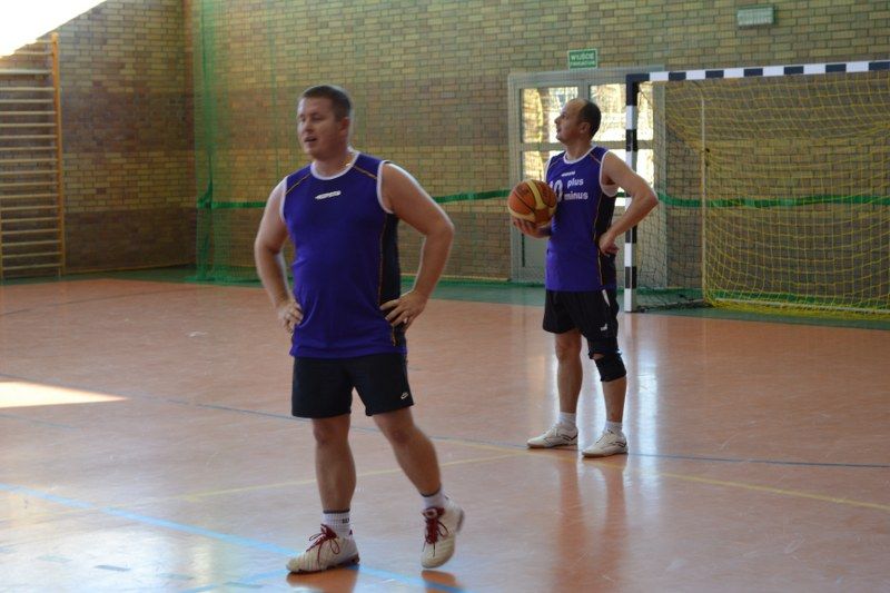 Puchar burmistrza powędrował do drużyny ?40 plus minus B?