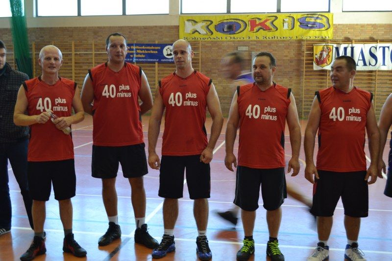 Puchar burmistrza powędrował do drużyny ?40 plus minus B?