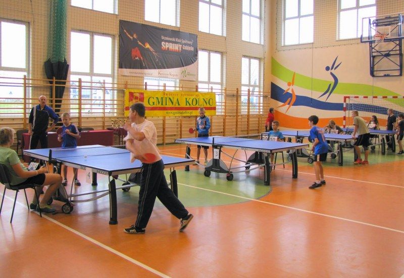 Wczoraj w Zabielu odbył się  IV Jesienny Turniej Tenisa Stołowego organizowany przez Uczniowski Klub Sportowy ?Sprint?