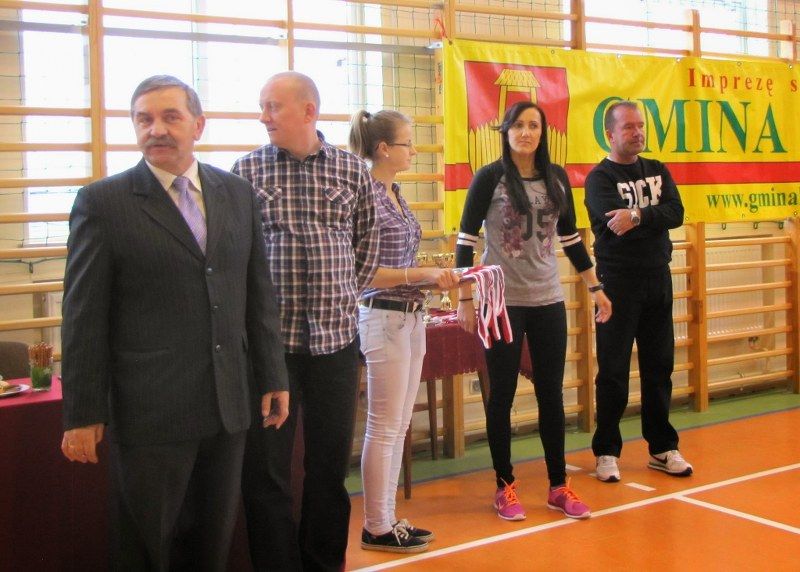 Wczoraj w Zabielu odbył się  IV Jesienny Turniej Tenisa Stołowego organizowany przez Uczniowski Klub Sportowy ?Sprint?