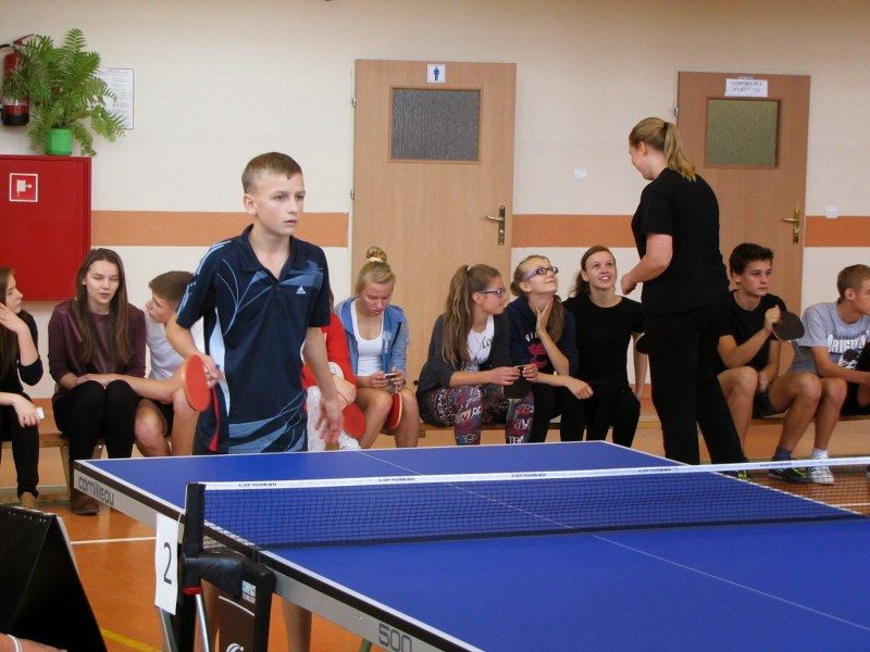 Wczoraj w Zabielu odbył się  IV Jesienny Turniej Tenisa Stołowego organizowany przez Uczniowski Klub Sportowy ?Sprint?