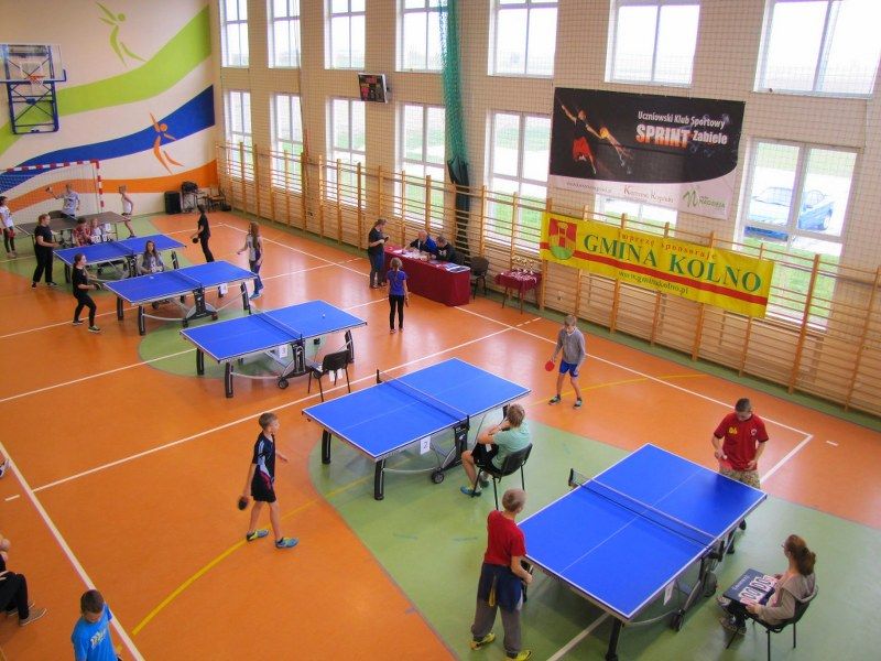 Wczoraj w Zabielu odbył się  IV Jesienny Turniej Tenisa Stołowego organizowany przez Uczniowski Klub Sportowy ?Sprint?