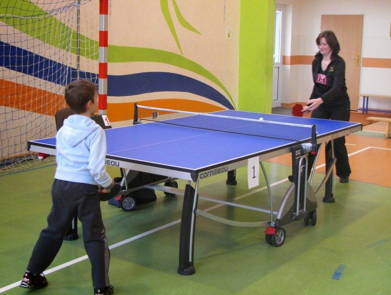 Wczoraj w Zabielu odbył się  IV Jesienny Turniej Tenisa Stołowego organizowany przez Uczniowski Klub Sportowy ?Sprint?