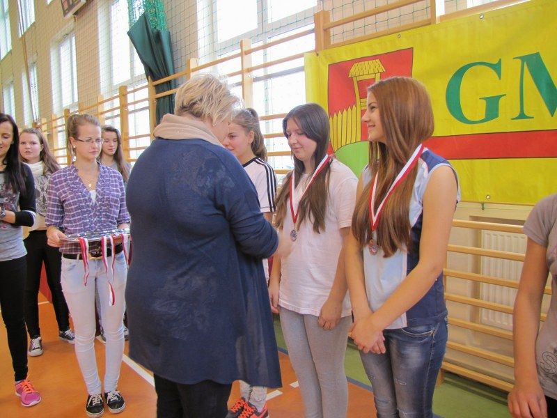 Wczoraj w Zabielu odbył się  IV Jesienny Turniej Tenisa Stołowego organizowany przez Uczniowski Klub Sportowy ?Sprint?