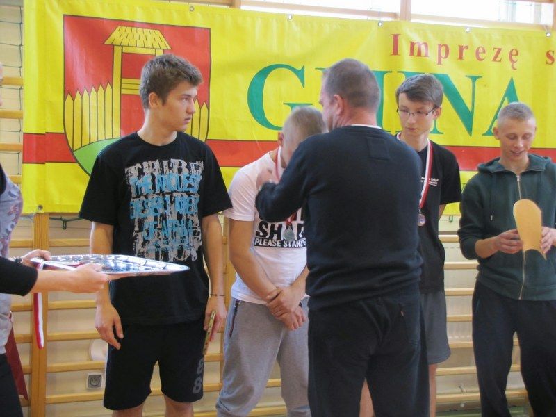 Wczoraj w Zabielu odbył się  IV Jesienny Turniej Tenisa Stołowego organizowany przez Uczniowski Klub Sportowy ?Sprint?