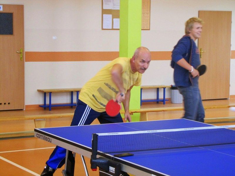 Wczoraj w Zabielu odbył się  IV Jesienny Turniej Tenisa Stołowego organizowany przez Uczniowski Klub Sportowy ?Sprint?
