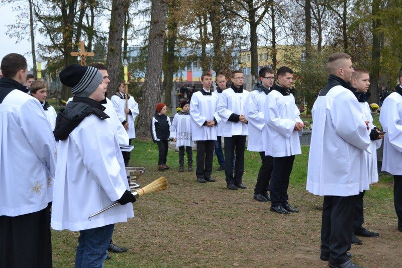 Odwiedziliśmy groby naszych najbliższych