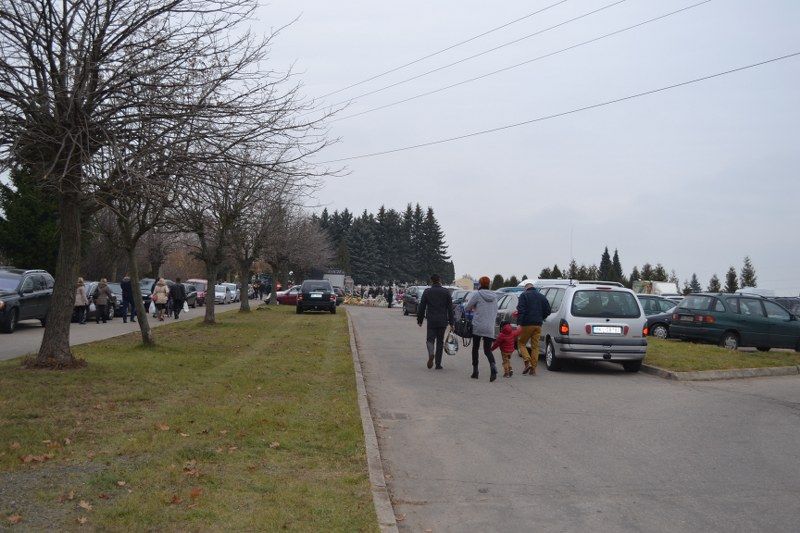 Odwiedziliśmy groby naszych najbliższych