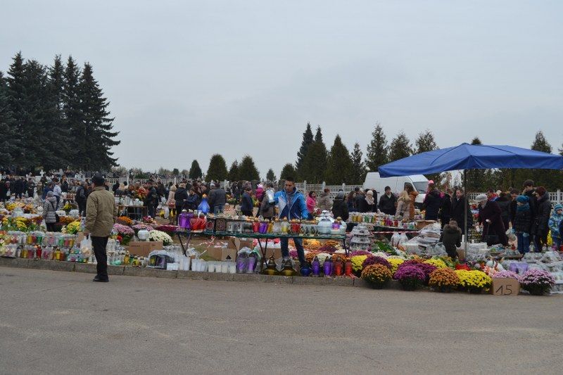 Odwiedziliśmy groby naszych najbliższych