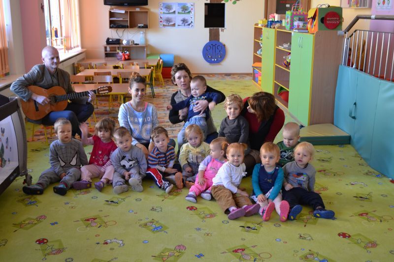 Uśmiechy na twarzach dzieci. Czego chcieć więcej?