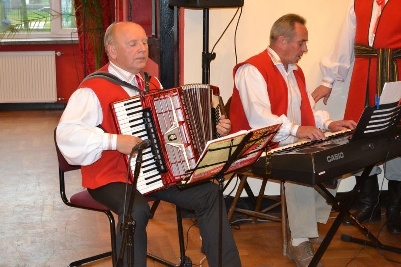 Pieśń patriotyczna łączy pokolenia