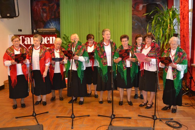 Pieśń patriotyczna łączy pokolenia