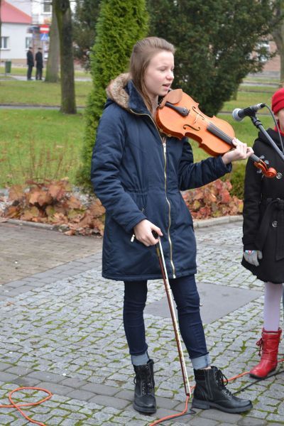 Zobacz  relacje z Narodowego Dnia Niepodległości w Kolnie (foto i video)