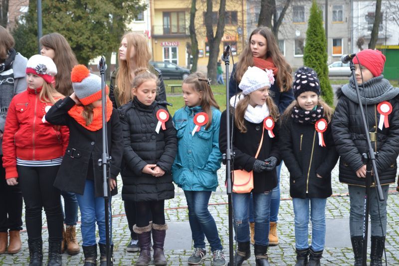 Zobacz  relacje z Narodowego Dnia Niepodległości w Kolnie (foto i video)