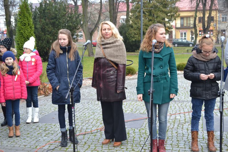 Zobacz  relacje z Narodowego Dnia Niepodległości w Kolnie (foto i video)