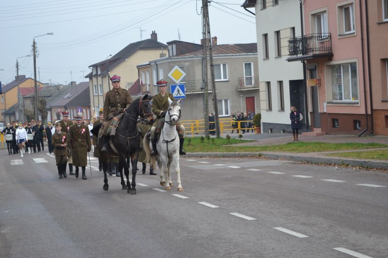 Zobacz  relacje z Narodowego Dnia Niepodległości w Kolnie (foto i video)