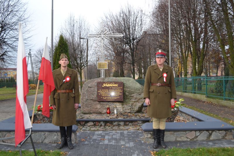 Zobacz  relacje z Narodowego Dnia Niepodległości w Kolnie (foto i video)