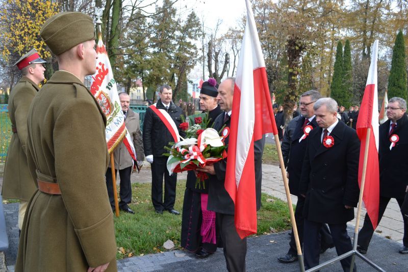 Zobacz  relacje z Narodowego Dnia Niepodległości w Kolnie (foto i video)