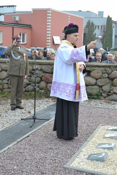 Zobacz  relacje z Narodowego Dnia Niepodległości w Kolnie (foto i video)