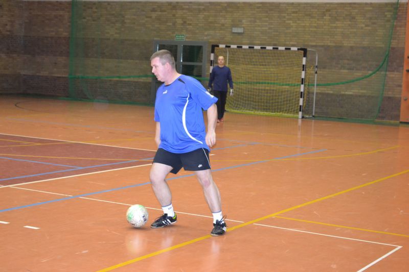 Odwróć tabelę, Mleczarnia na czele. Hat trick Marka Cichego