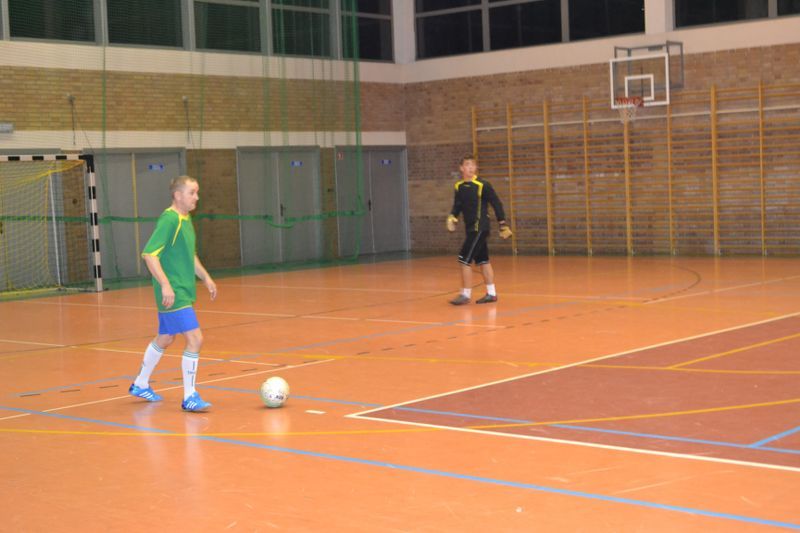 Odwróć tabelę, Mleczarnia na czele. Hat trick Marka Cichego