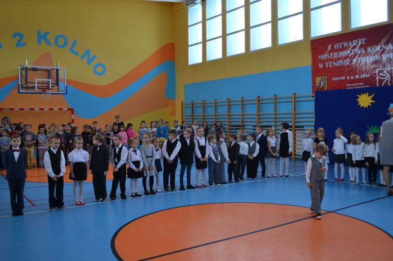 Ślubowanie klas pierwszych w Dwójce (zobacz zdjęcia i video)