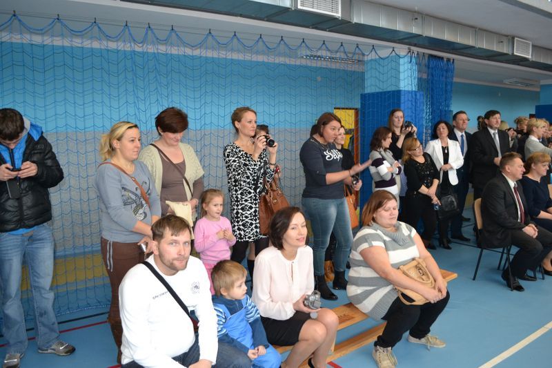 Ślubowanie klas pierwszych w Dwójce (zobacz zdjęcia i video)