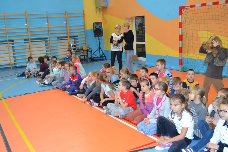 Ślubowanie klas pierwszych w Dwójce (zobacz zdjęcia i video)