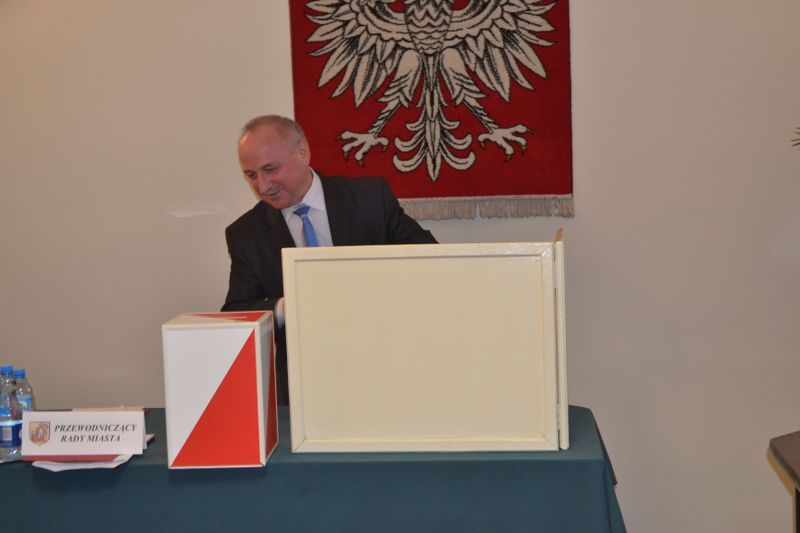 Śniadach dalej będzie przewodniczył obradom rady miejskiej