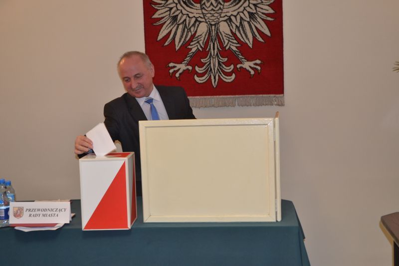 Śniadach dalej będzie przewodniczył obradom rady miejskiej