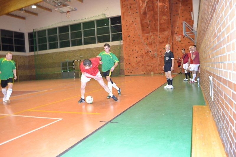 Drewniaki i ZST odskakują pozostałym ekipom